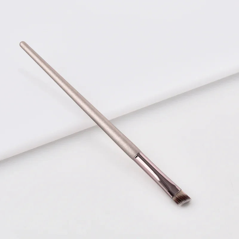Champagne Colored Makeup Brushes Eye Shadow Eye Dark Circle Concealer Blending Cosmetic Brush Soft Brush for Women Makeup Tools