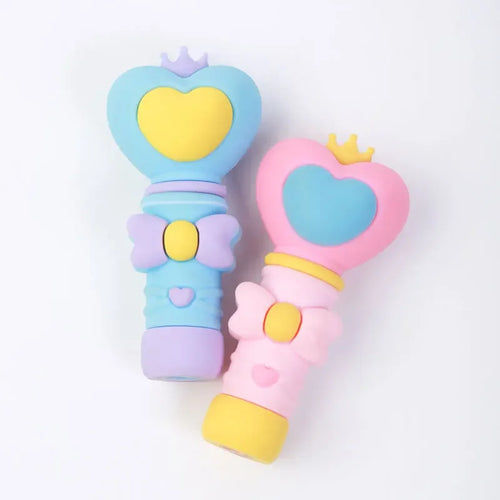 1 Portable Refillable Spray Bottle Heart-Shaped Wand Sprayer Mini Makeup Hydrating Spray Cute Travel Essential Dispensing Bottle