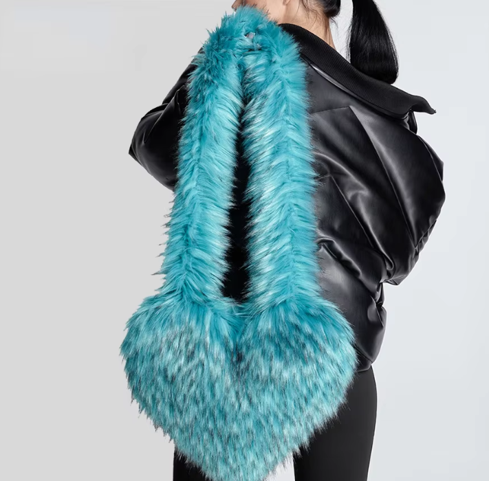 2025 Oversized Faux Fur Heart-Shaped Tote Bag 