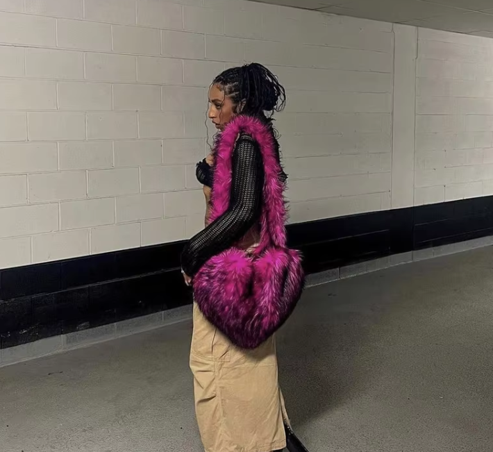 2025 Oversized Faux Fur Heart-Shaped Tote Bag 