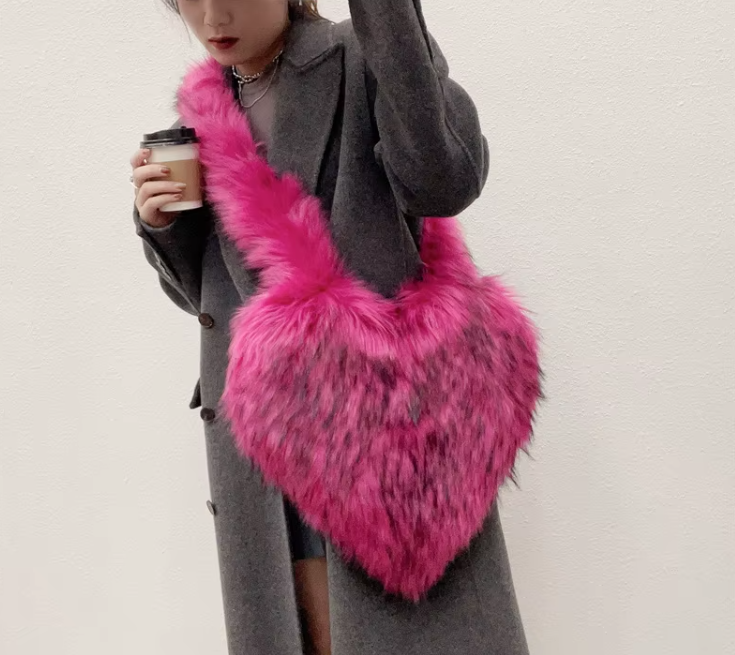 2025 Oversized Faux Fur Heart-Shaped Tote Bag 