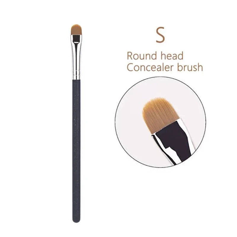 Flat Round Ultra-Thin Foundation & Concealer Brush dylinoshop