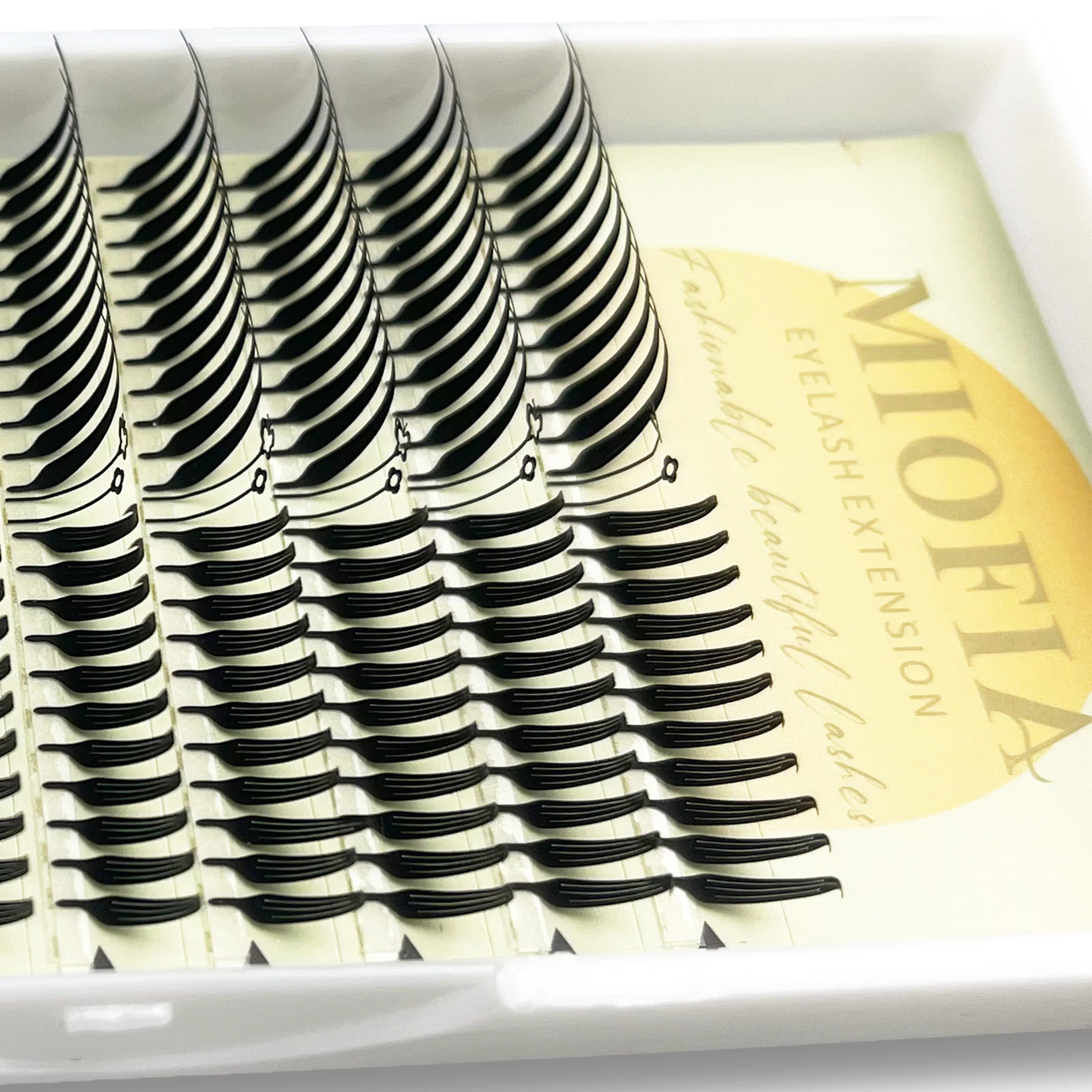 MIOFIA Fox Anime Eyelash Extension Premade Manga False Eyelashes Feather Natural Lightweight Comic Spire Lashes for Makeup Tool