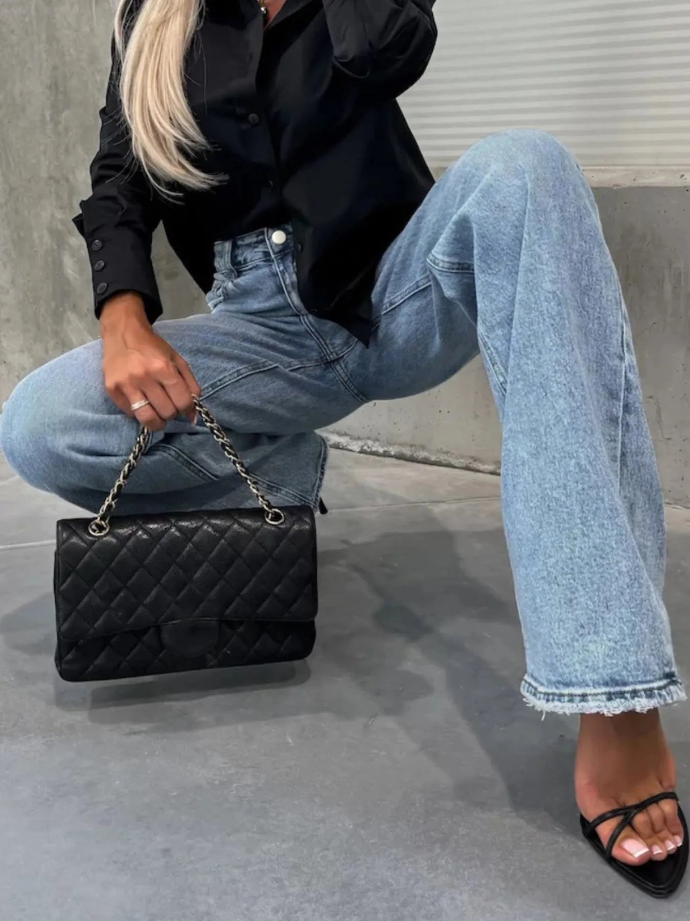 High-Waist Wash Raw Hem Jeans 