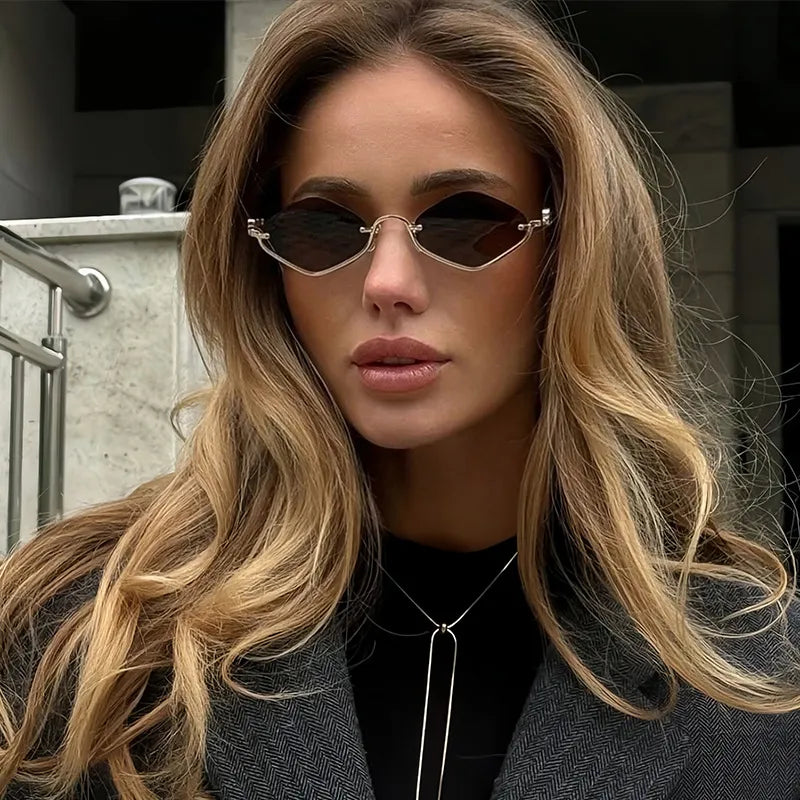 Cat Eye Sunglasses with Gold Metal Frame 