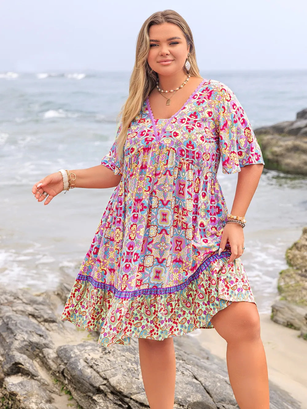 Plus Size Lace Detail Printed Half Sleeve Dress 