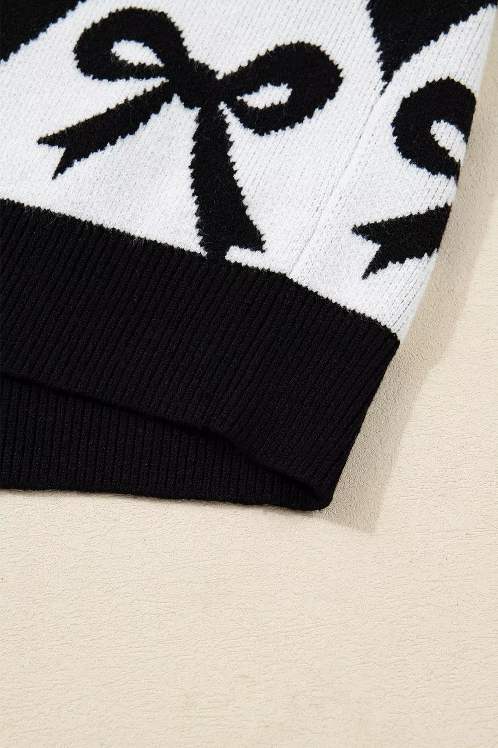 Bow Pattern Long Sleeve Contrast Sweater 
