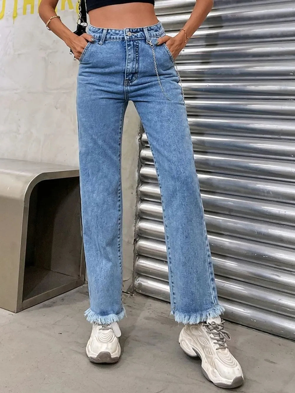Raw Hem Jeans with Pockets 