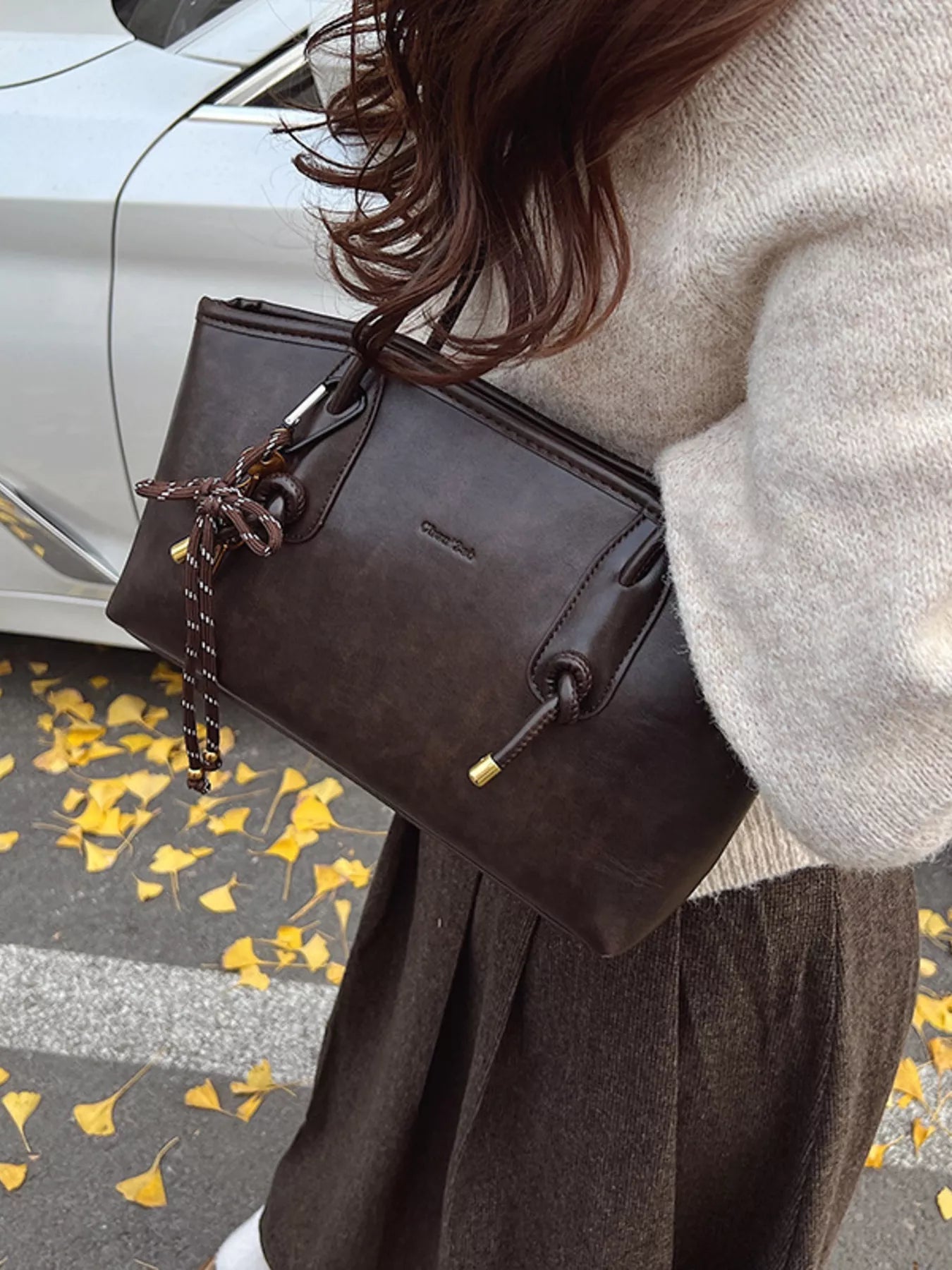 Vintage Style Leather Shoulder Bag 