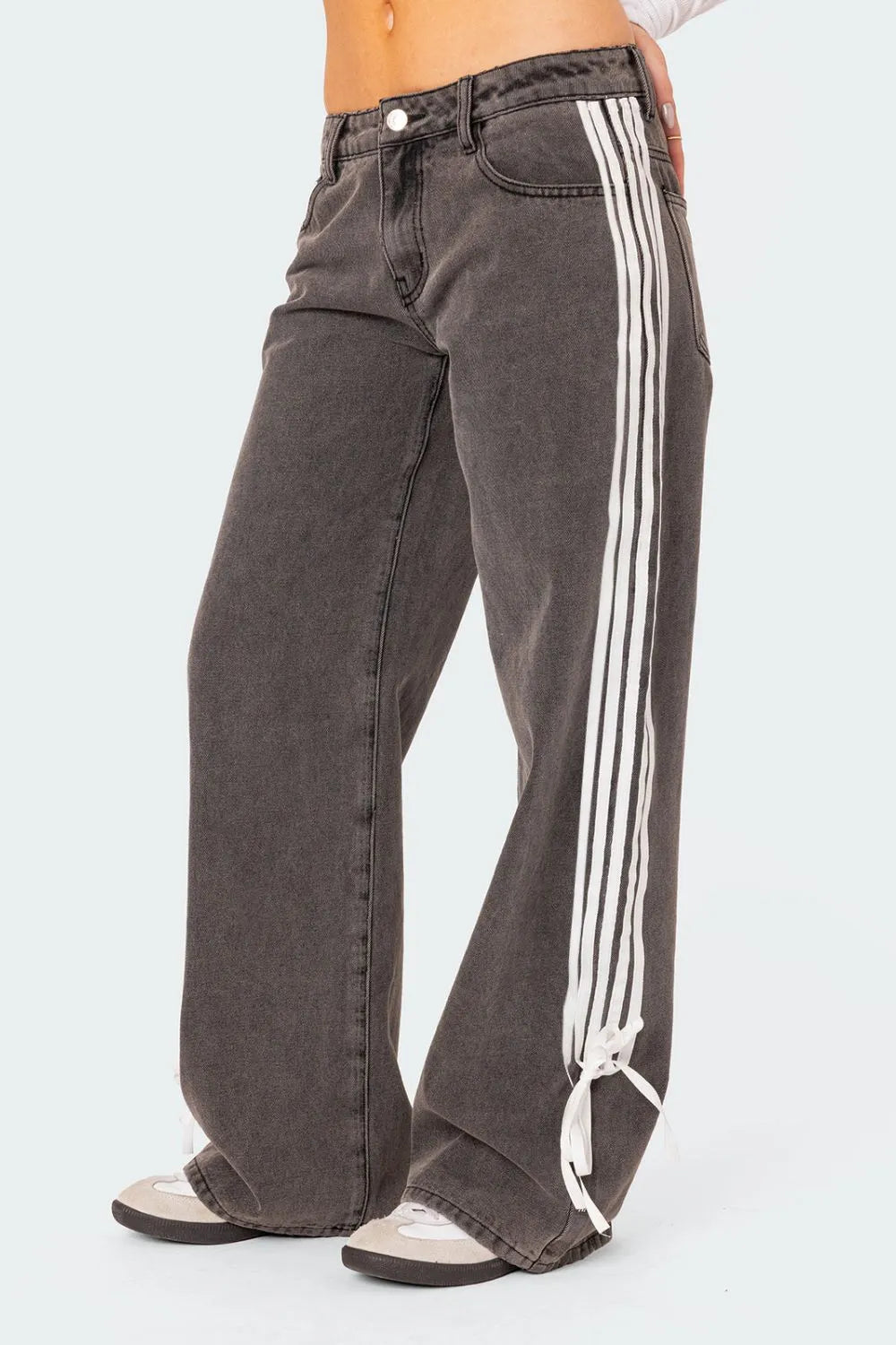 Side Striped Loose Fit Jeans 