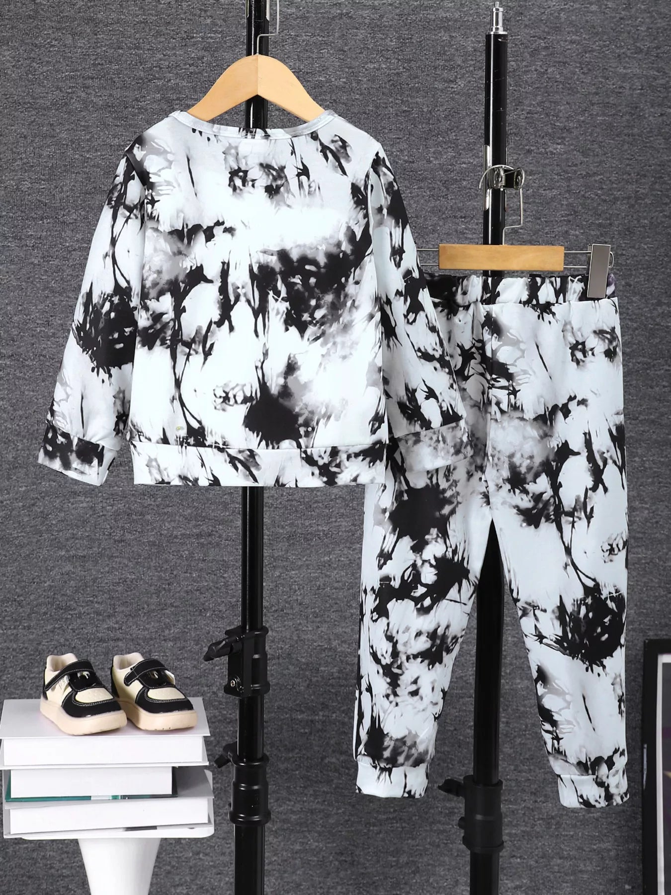 Children's Cheetah Tie-Dye Top and Pants Set 