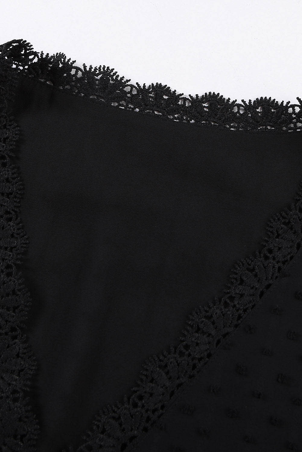 Plus Size Swiss Dot Spliced Lace V-Neck Blouse 