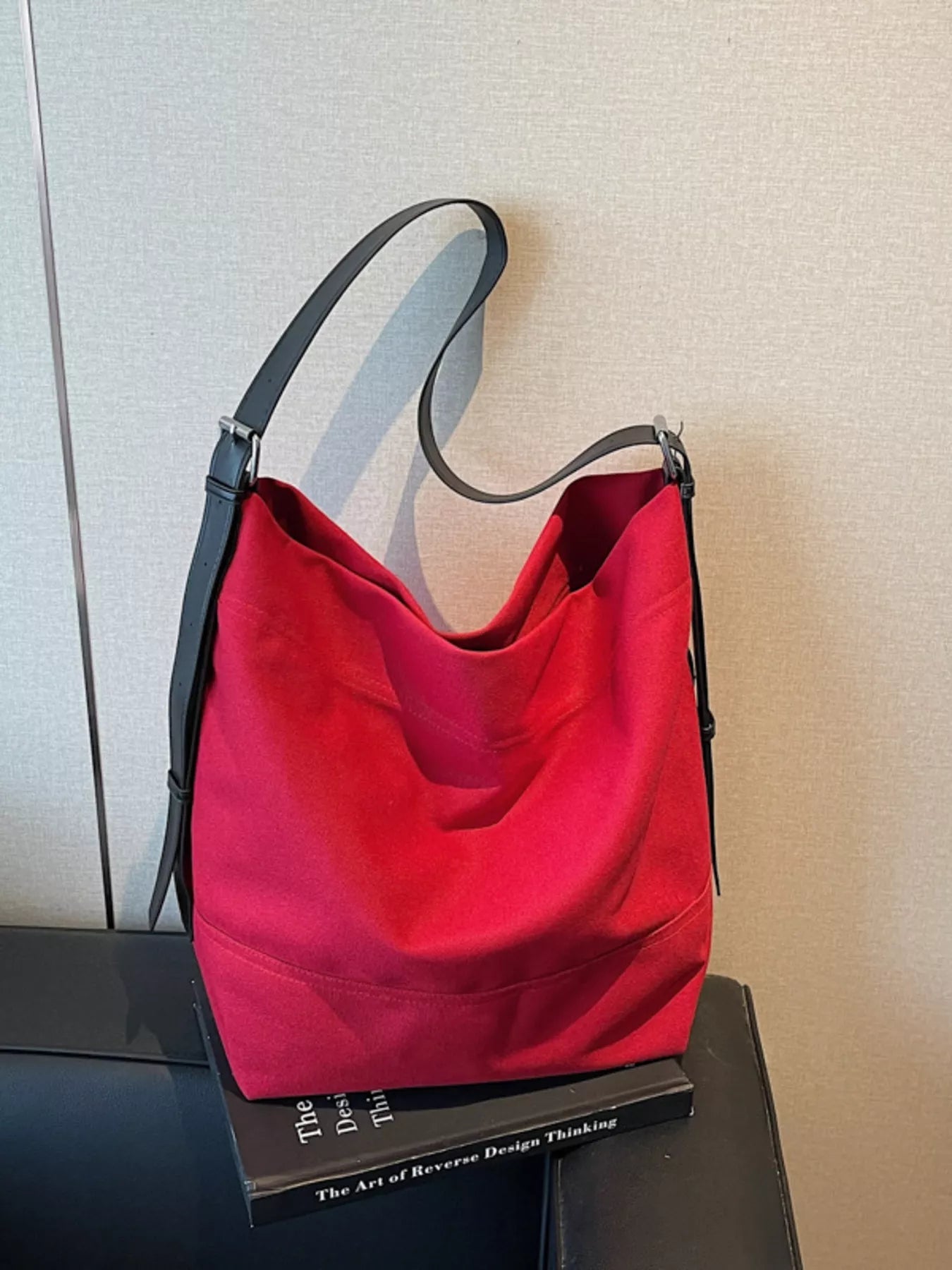 Adjustable Strap Handbag 