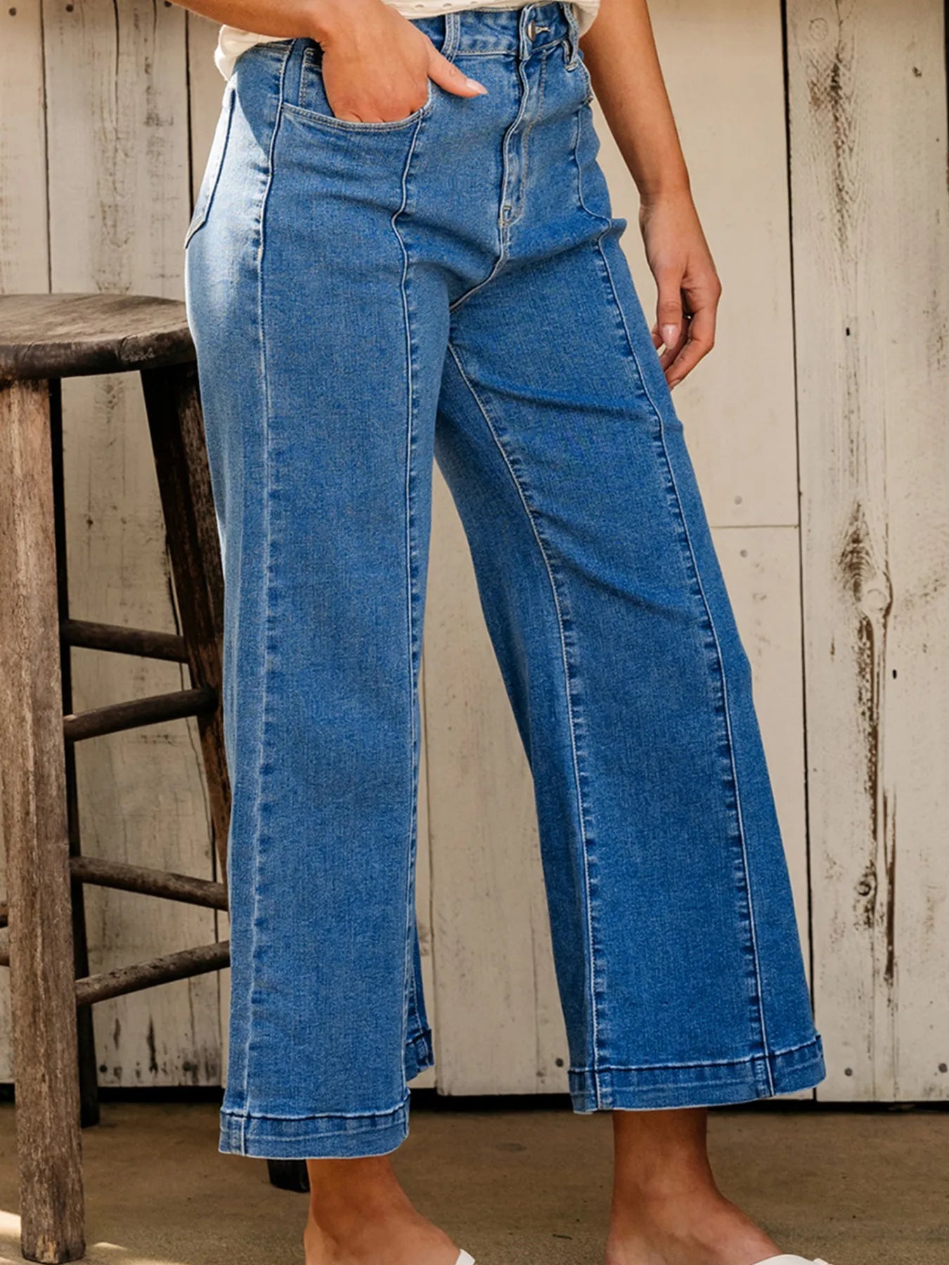 Seam Detail Flared Bottom Ankle Length Jeans 