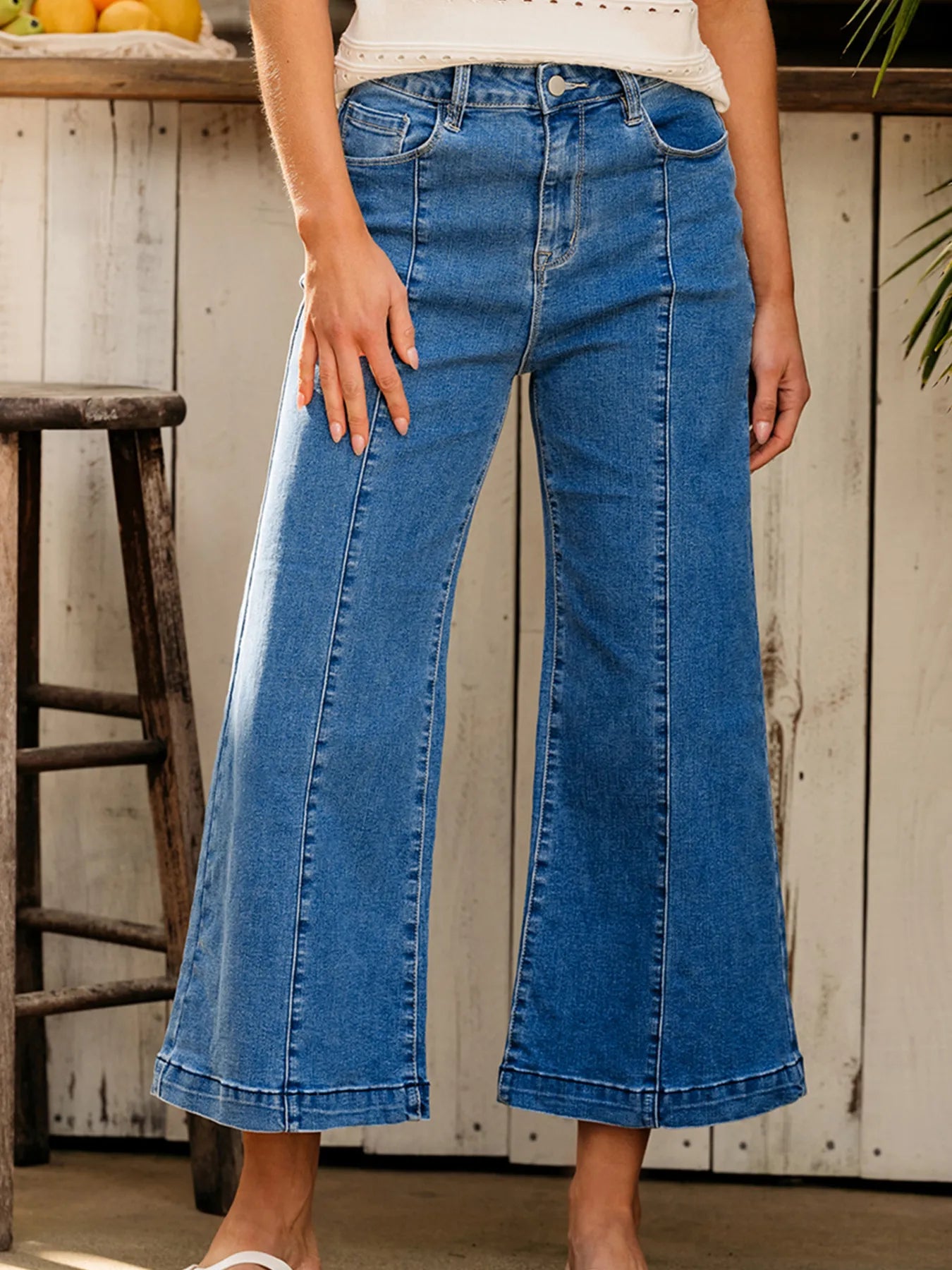 Seam Detail Flared Bottom Ankle Length Jeans 