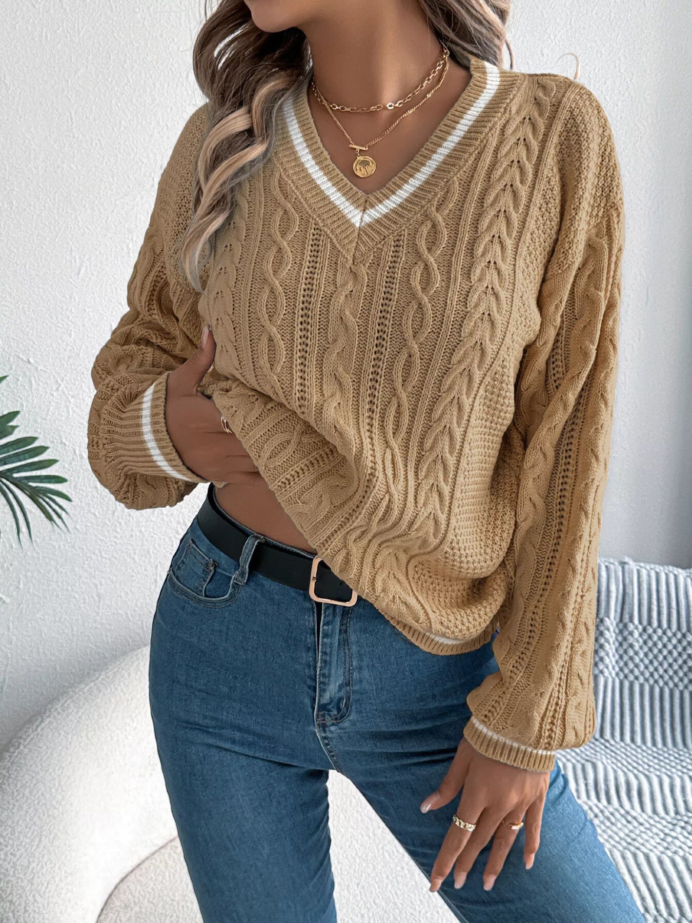 Cable Knit V-Neck Long Sleeve Sweater 