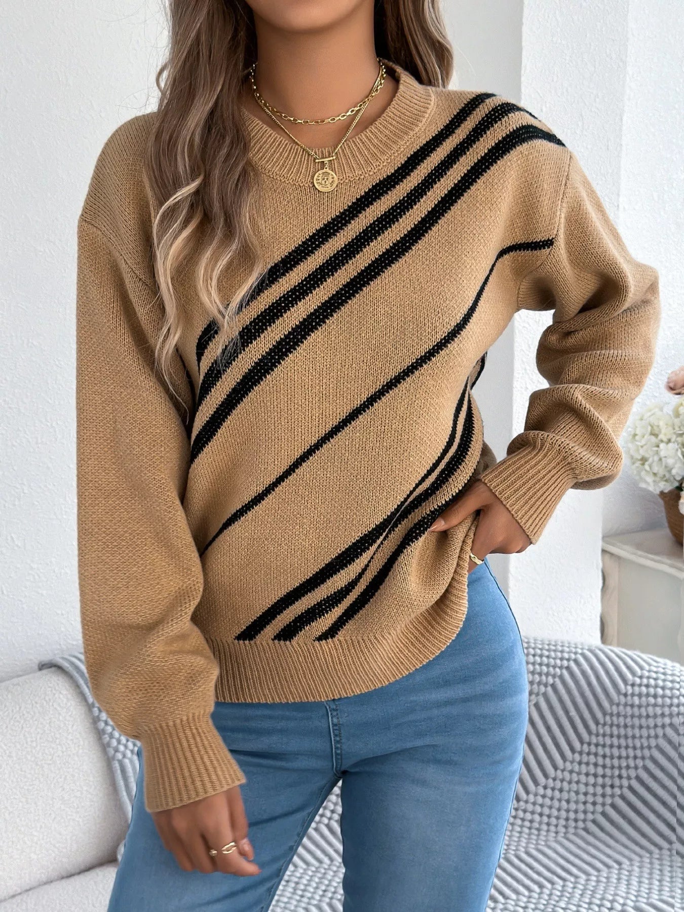 Striped Pattern Casual Round Neck Sweater 