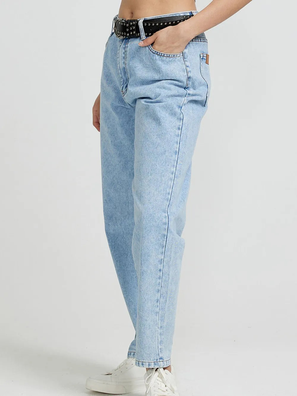 Pocketed Straight Leg Jeans 