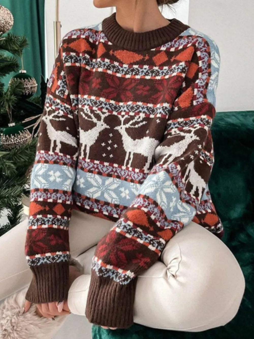 Geometric Round Neck Dropped Shoulder Sweater 