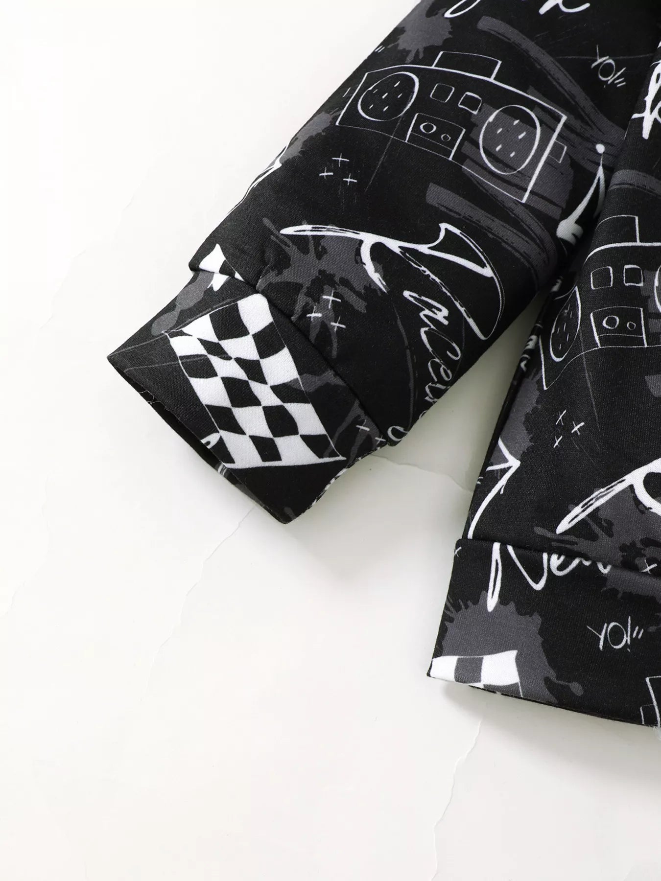 Children's Racing Car Print Long Sleeve Sweatshirt and Pants Set 