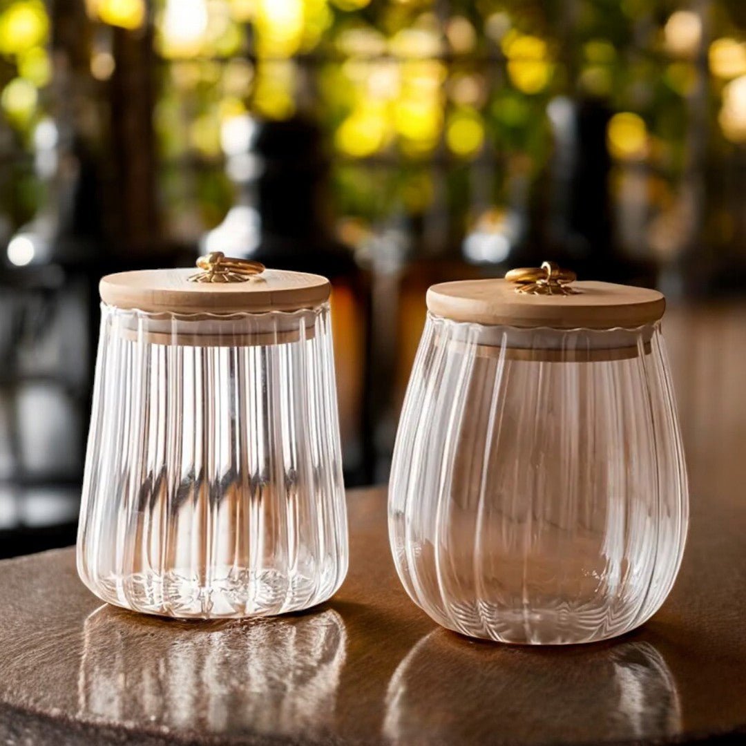 Airtight Glass Storage Jar with Wooden Lid – Clear Borosilicate Kitchen Canister for Tea and Snacks 