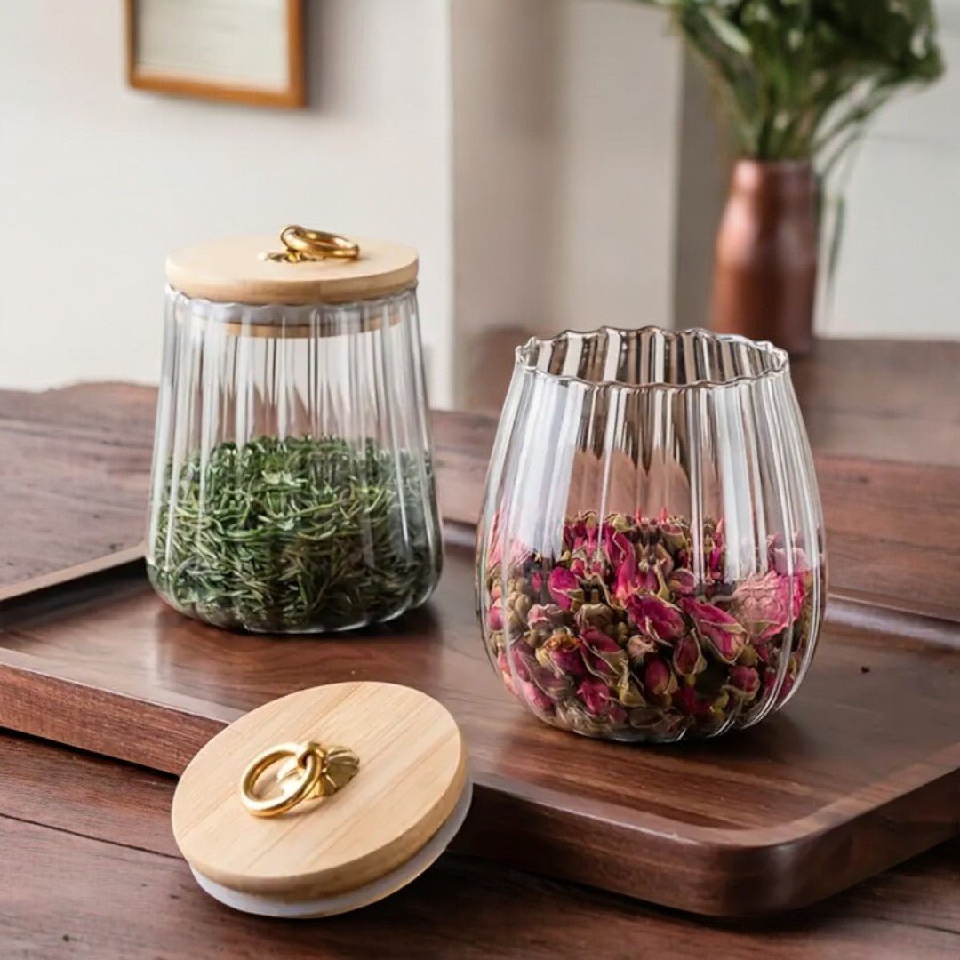 Airtight Glass Storage Jar with Wooden Lid – Clear Borosilicate Kitchen Canister for Tea and Snacks 