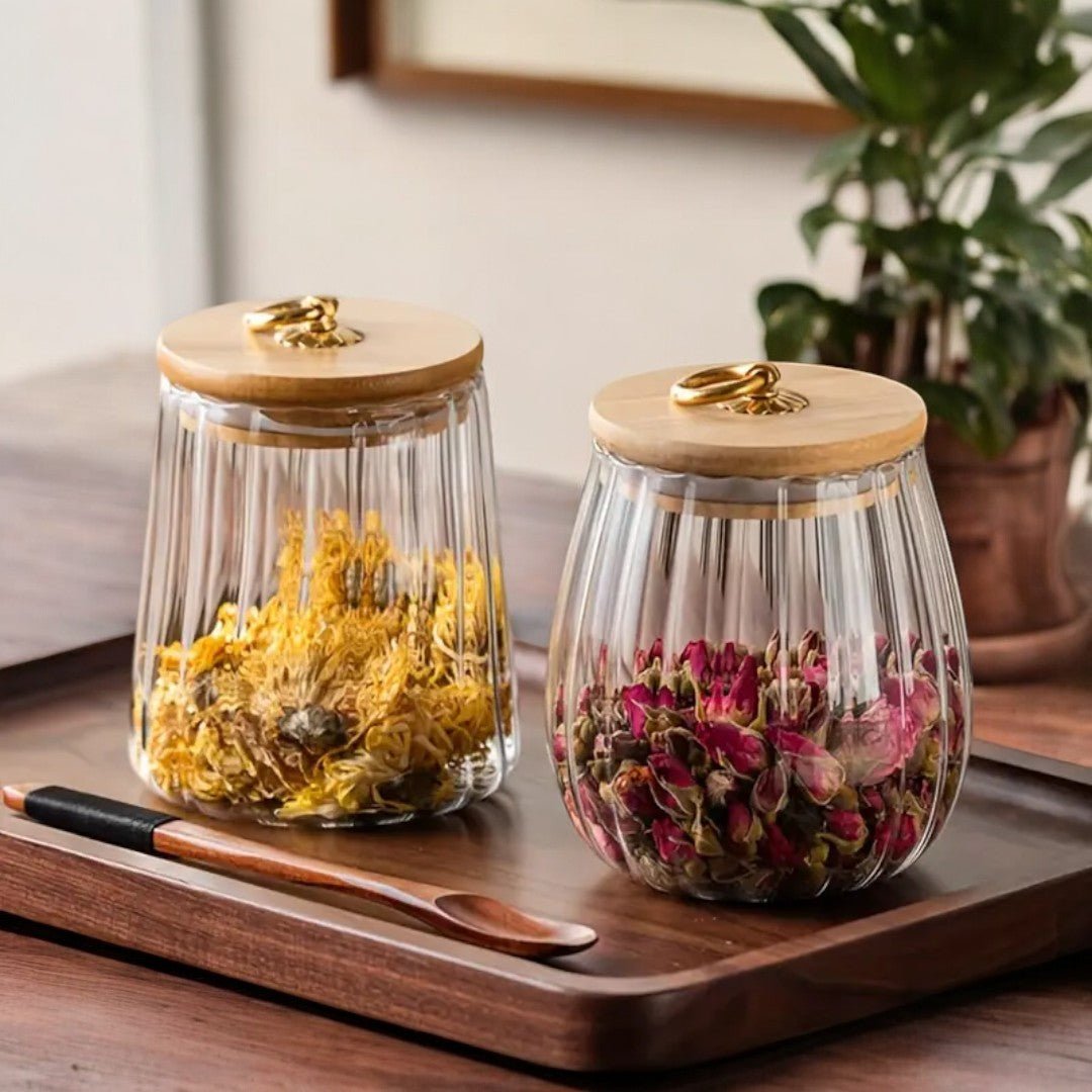 Airtight Glass Storage Jar with Wooden Lid – Clear Borosilicate Kitchen Canister for Tea and Snacks 