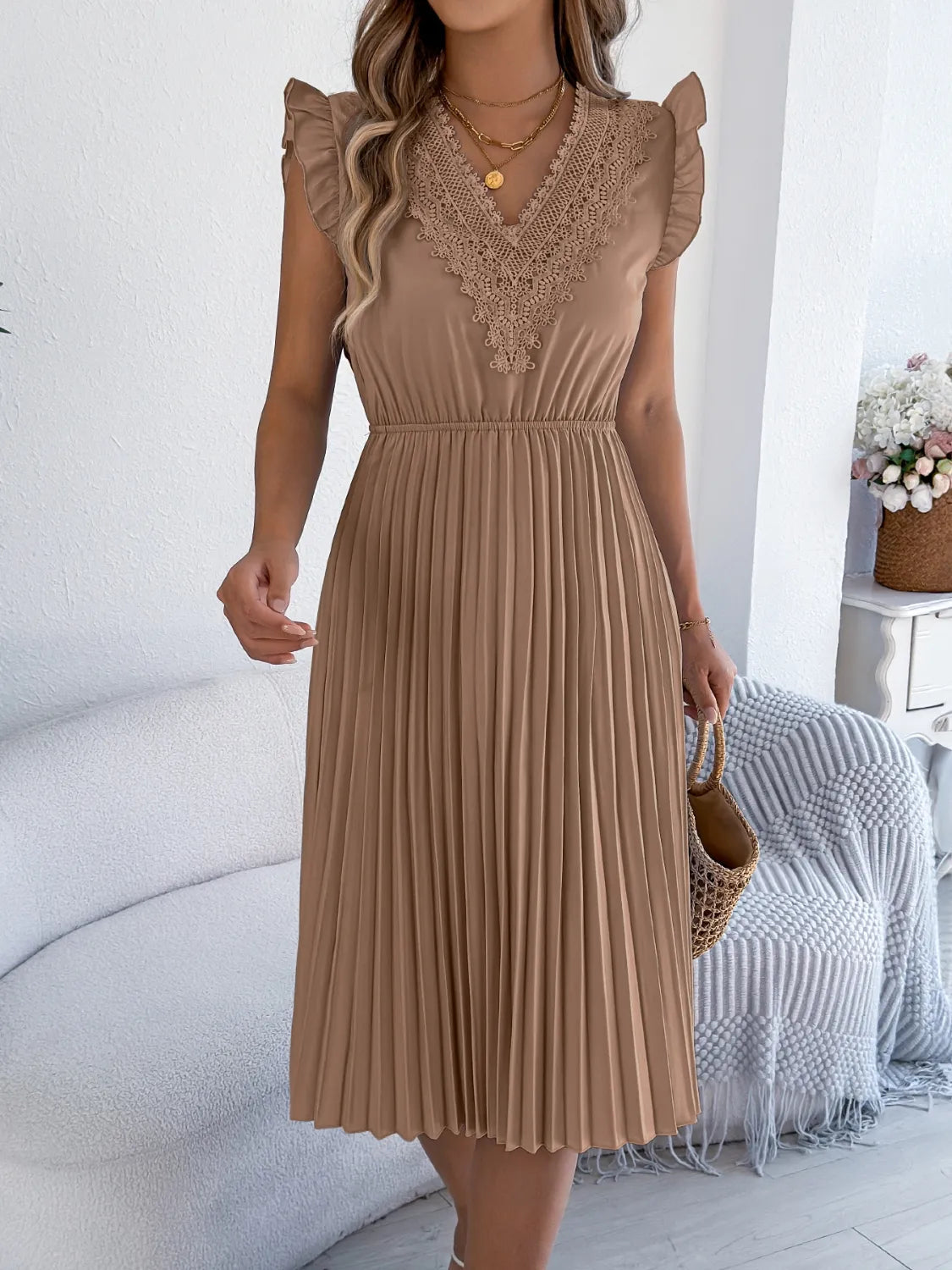Lace Detail Ruffled Cap Sleeve Pleated Dress 