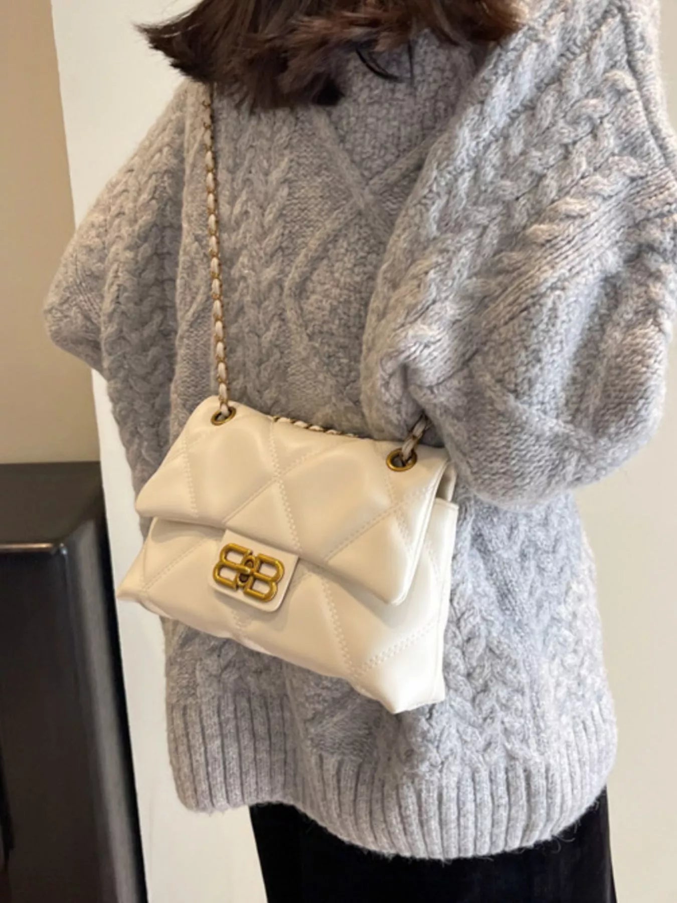 Quilted Flap Chain Crossbody Bag 