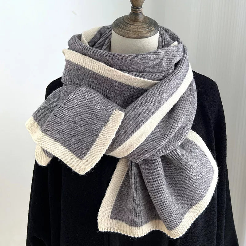 Contrast Trim Winter Scarf 