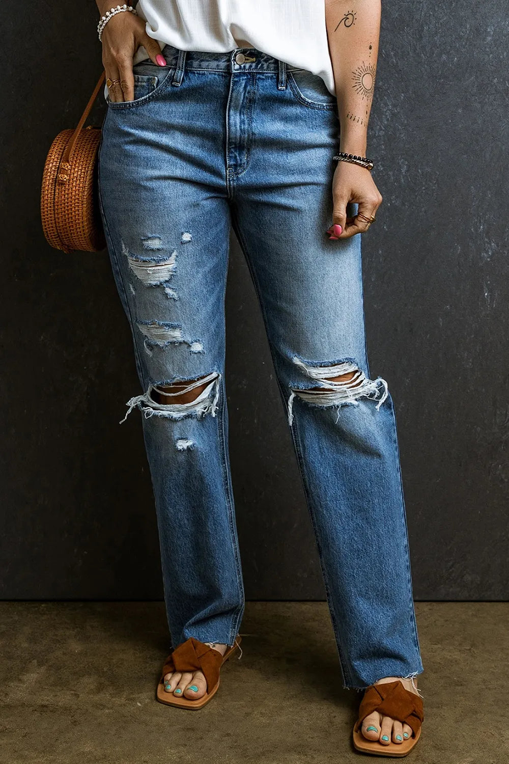 Distressed Raw Hem Jeans with Pockets 