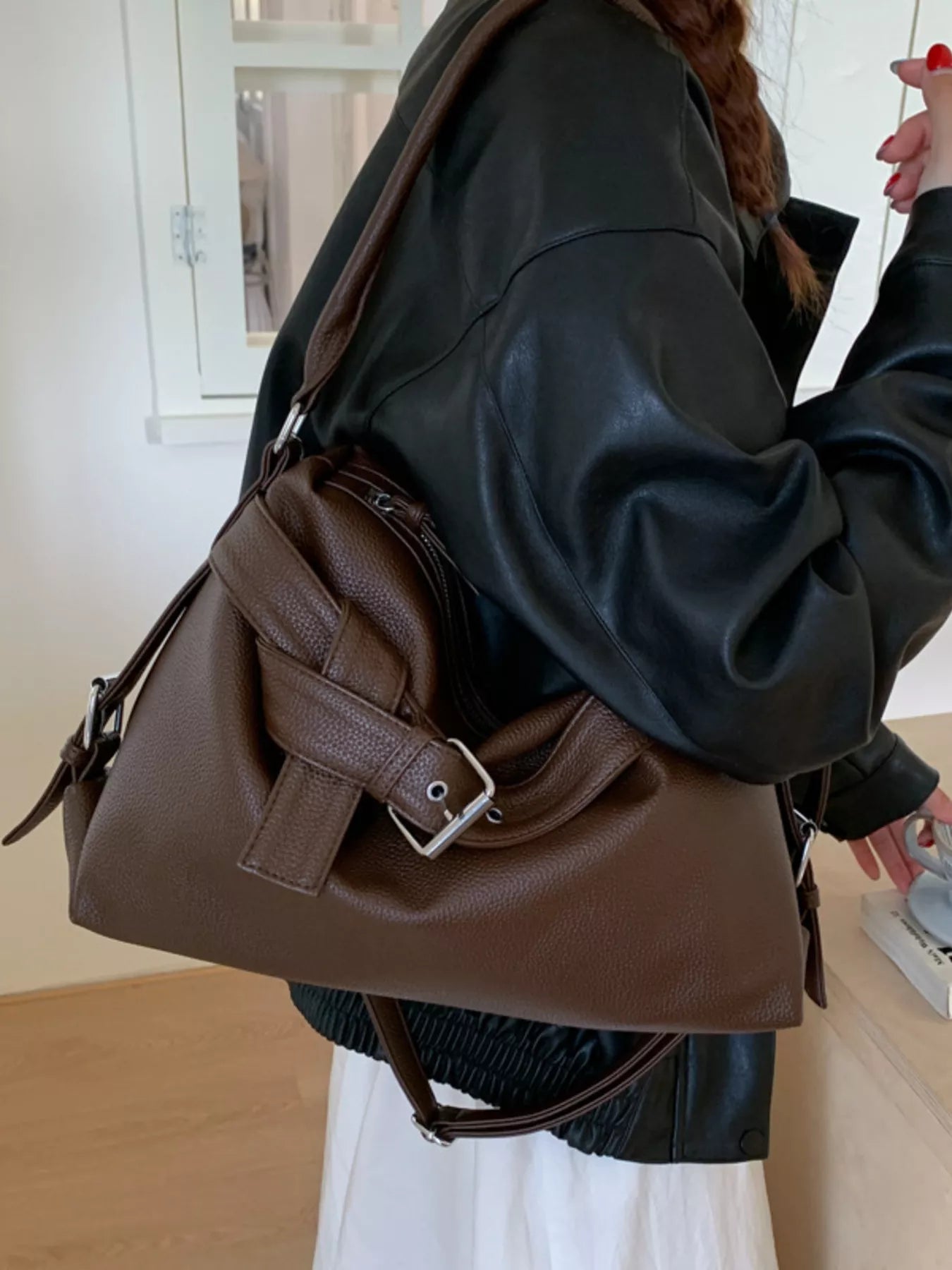 Decor Buckle Leather Shoulder Bag 