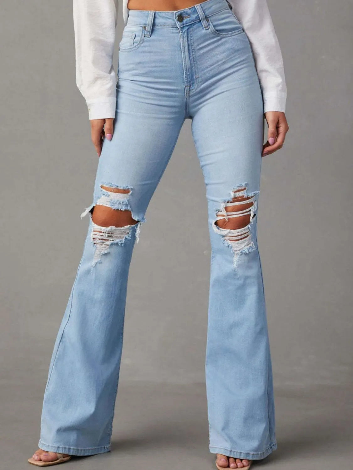 Distressed Jeans with Pockets 