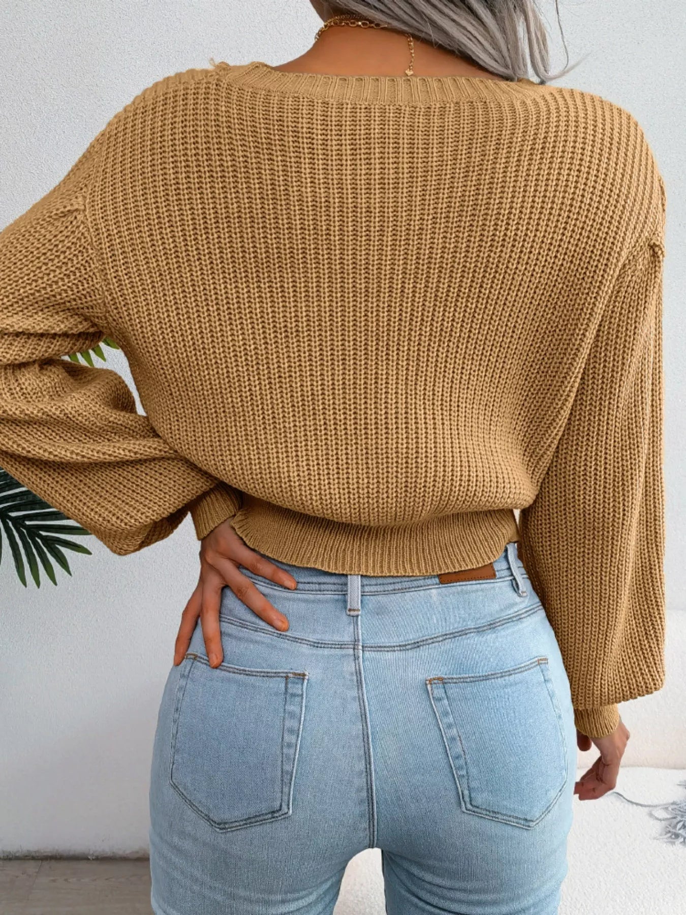 Cable Knit Round Neck Cropped Sweater 