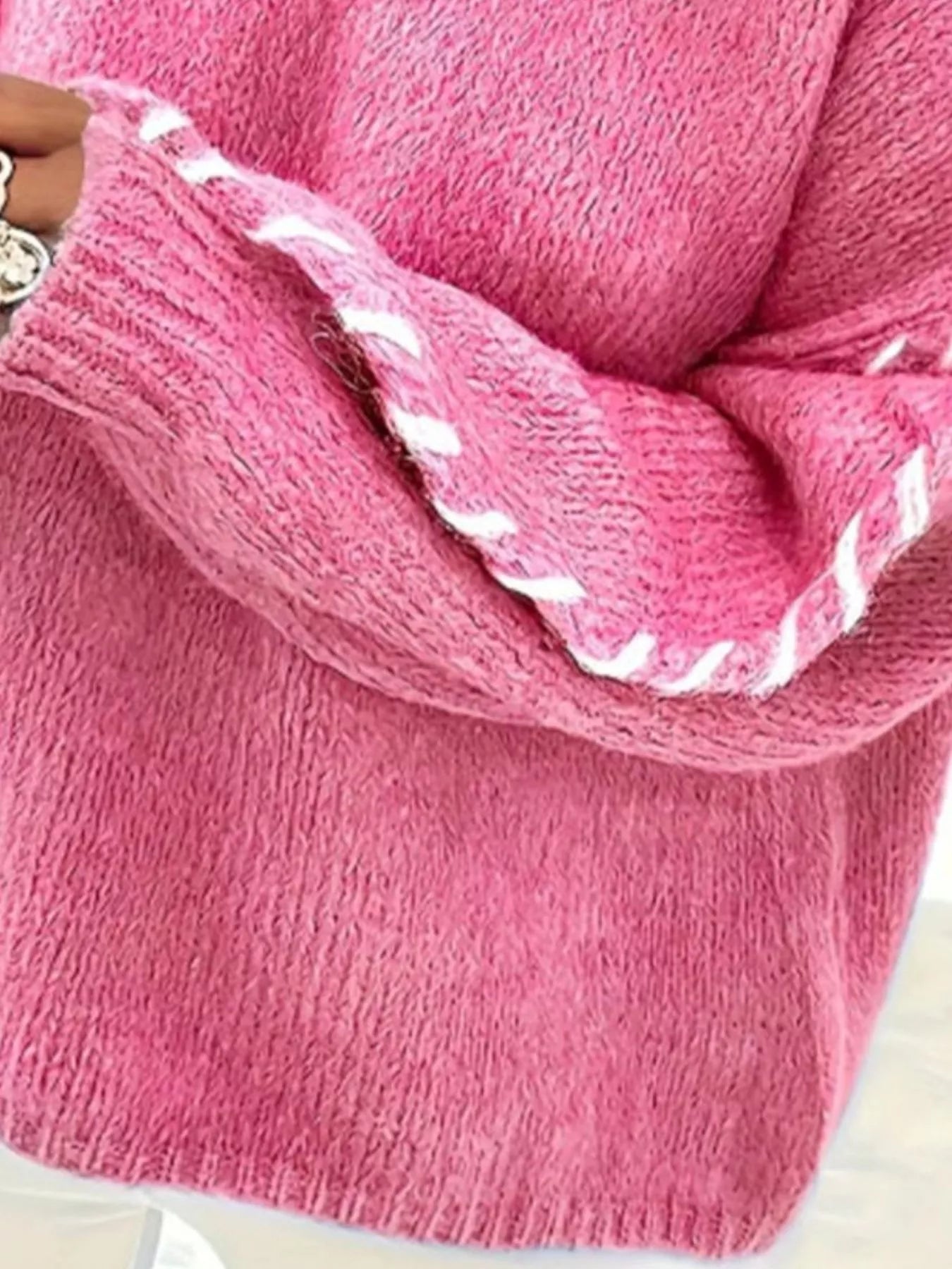 Contrast Stitching Dropped Shoulder Sweater 