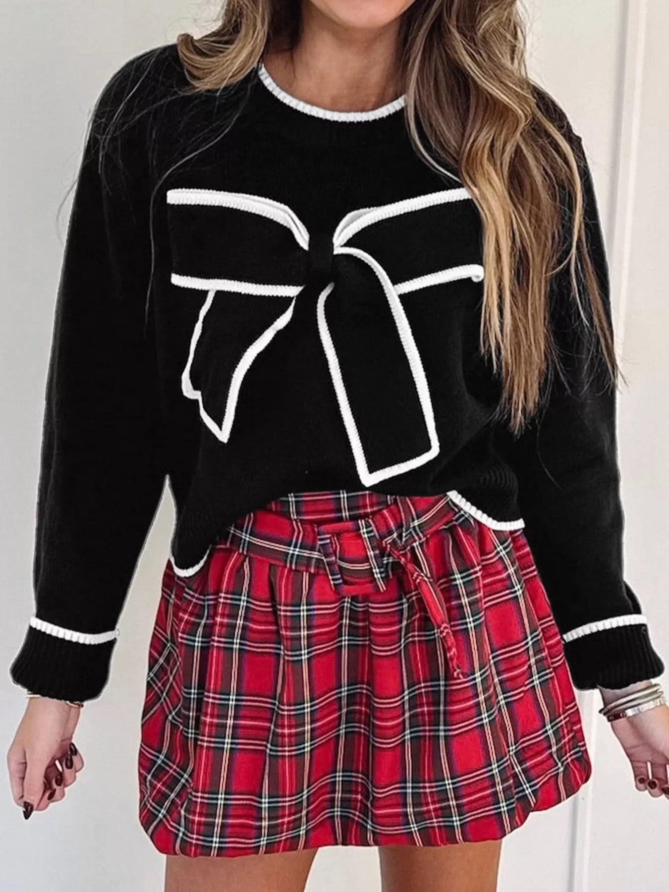 Contrast Trim Bow Accent Holiday Cropped Sweater 