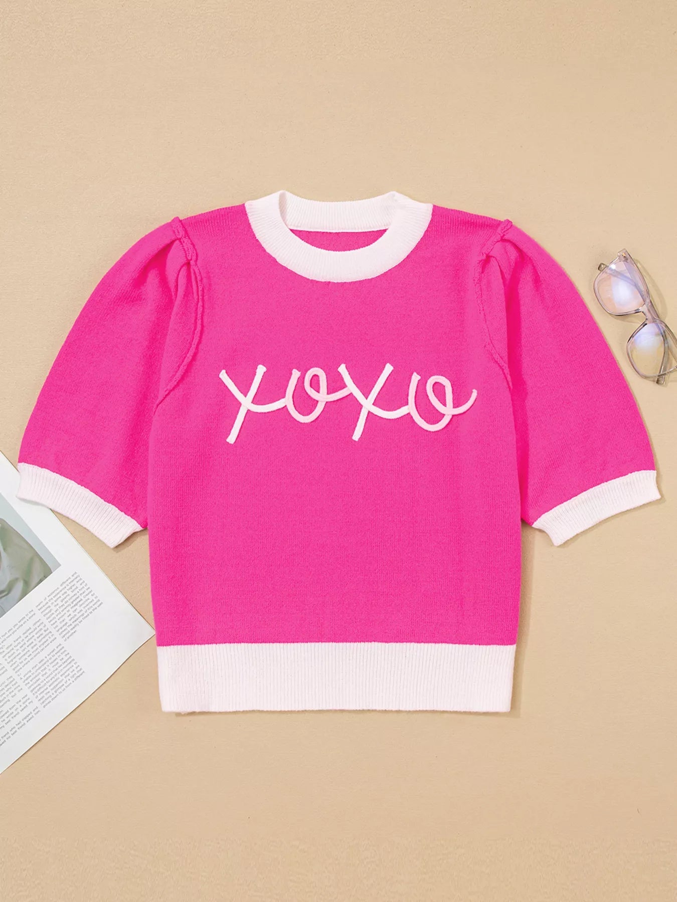 XOXO Valentines Contrast Trim Crew Neck Short Sleeve Sweater 