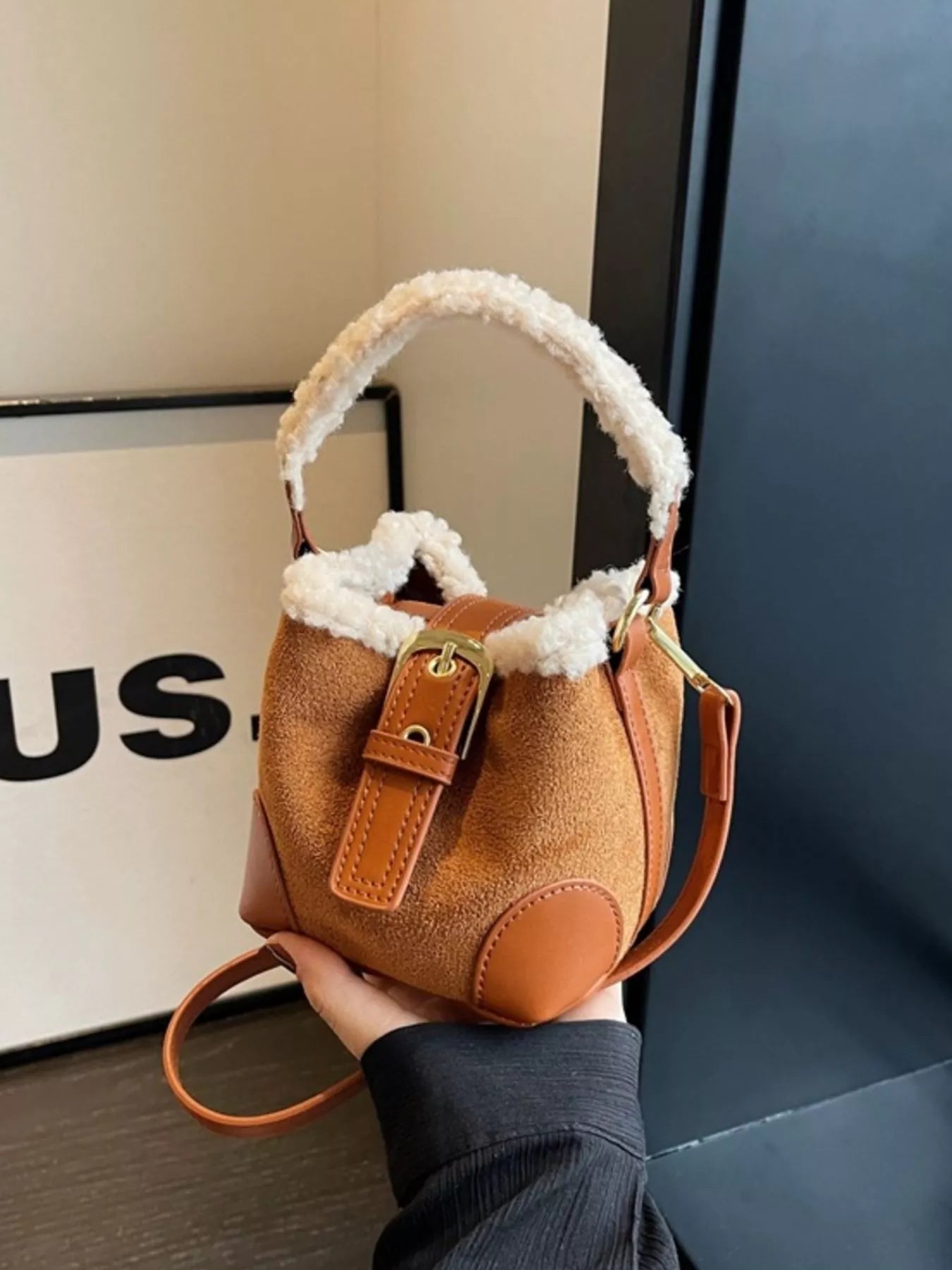 Fuzzy Trim Bucket Crossbody Bag 
