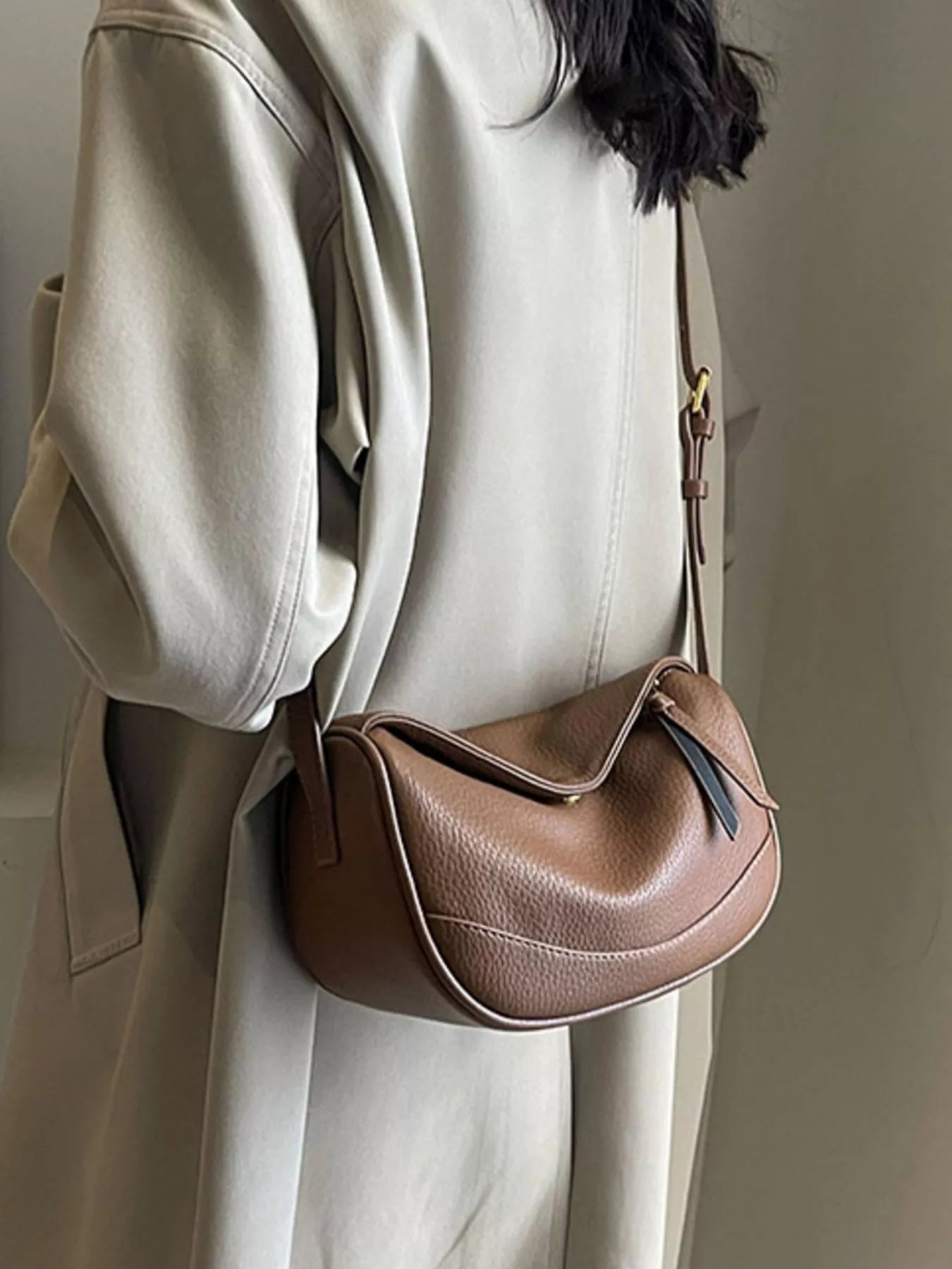Minimalist Style Leather Crossbody Bag 