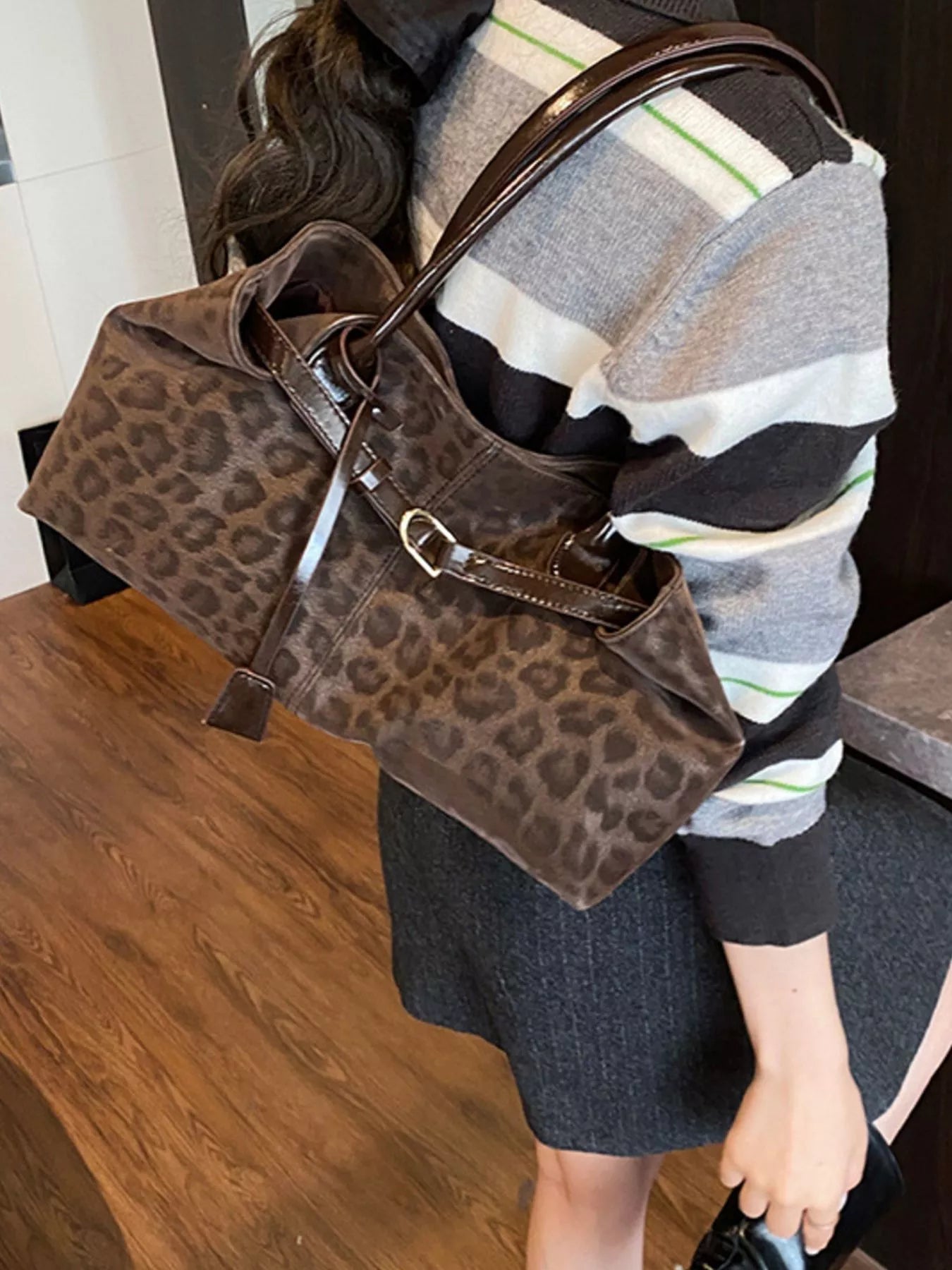 Leopard Print Handbag 