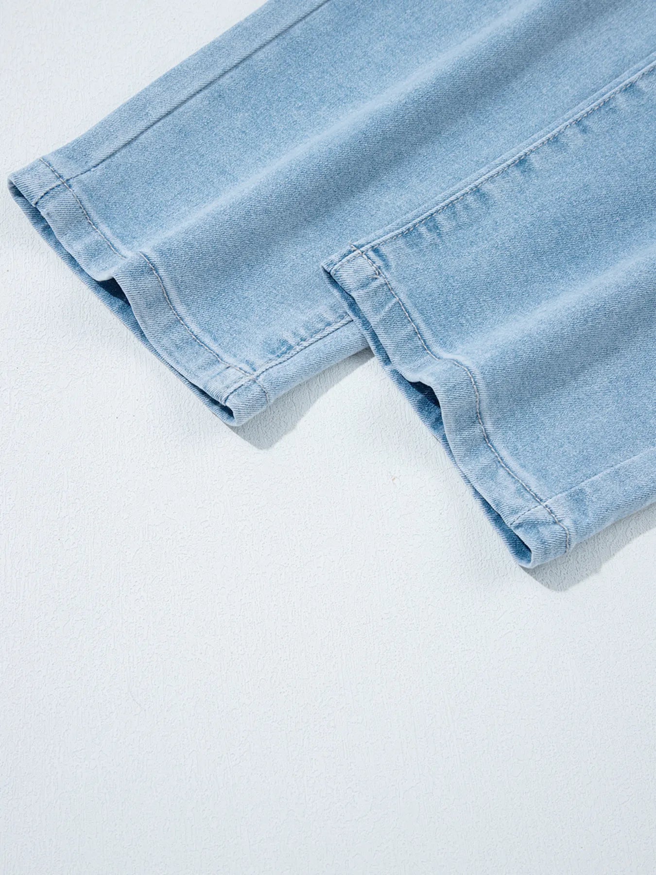 High Rise Barrel Relaxed Patch Pocket Jeans 