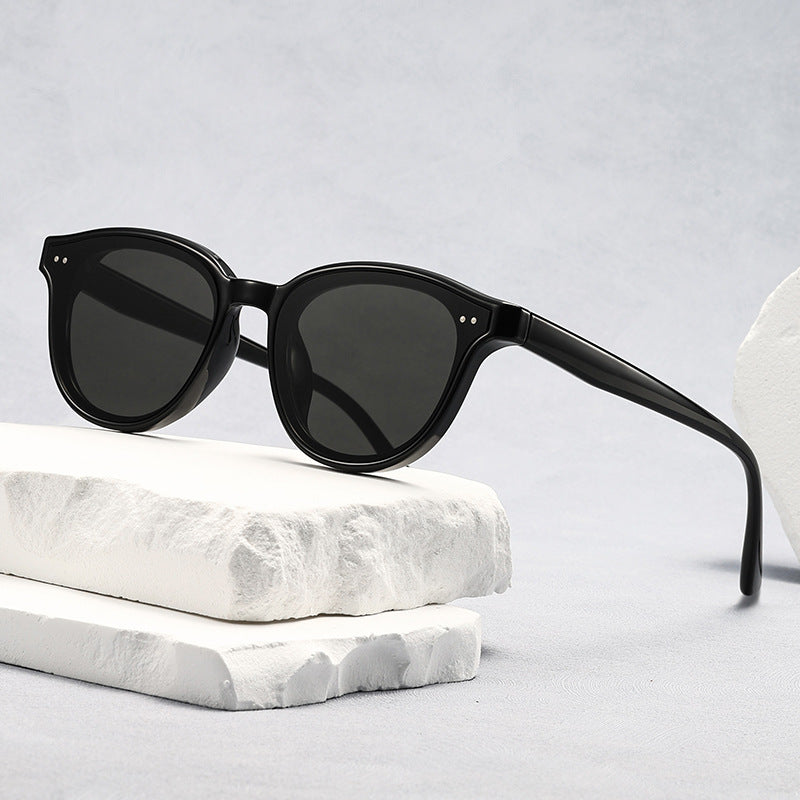 Classic UV Protection Sunglasses 