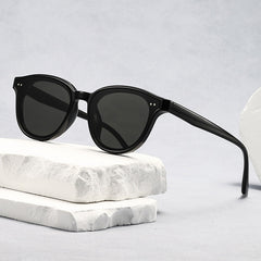 Classic UV Protection Sunglasses 