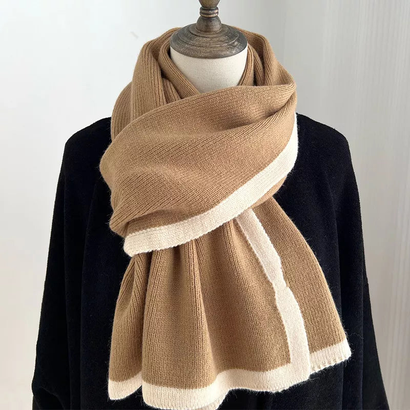Contrast Trim Winter Scarf 