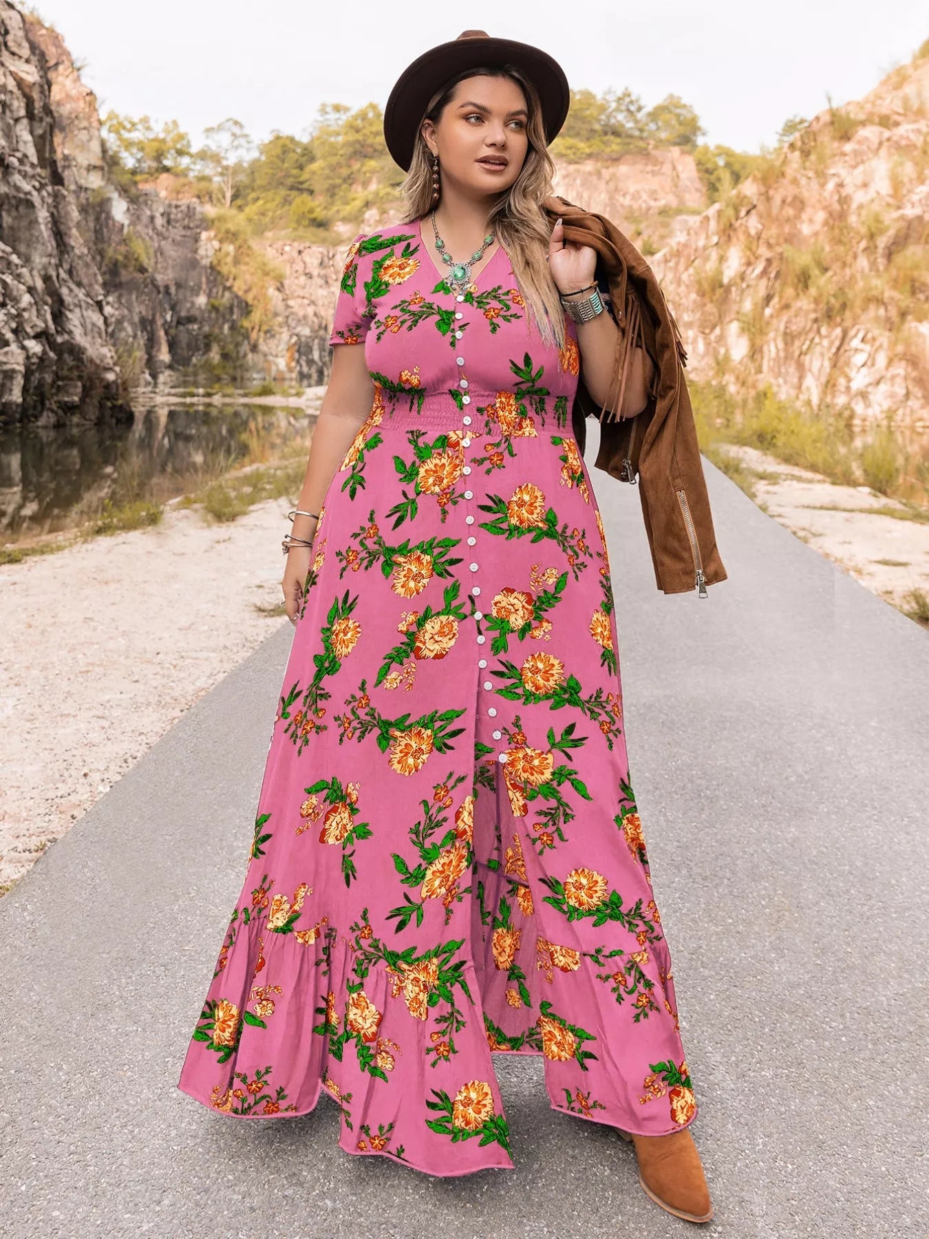 Plus Size Floral V-Neck Short Sleeve Maxi Dress 