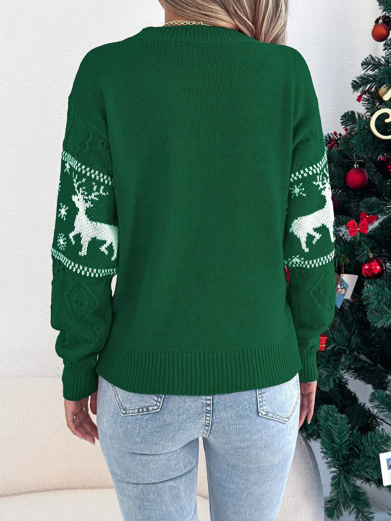 Christmas Reindeer Round Neck Sweater 