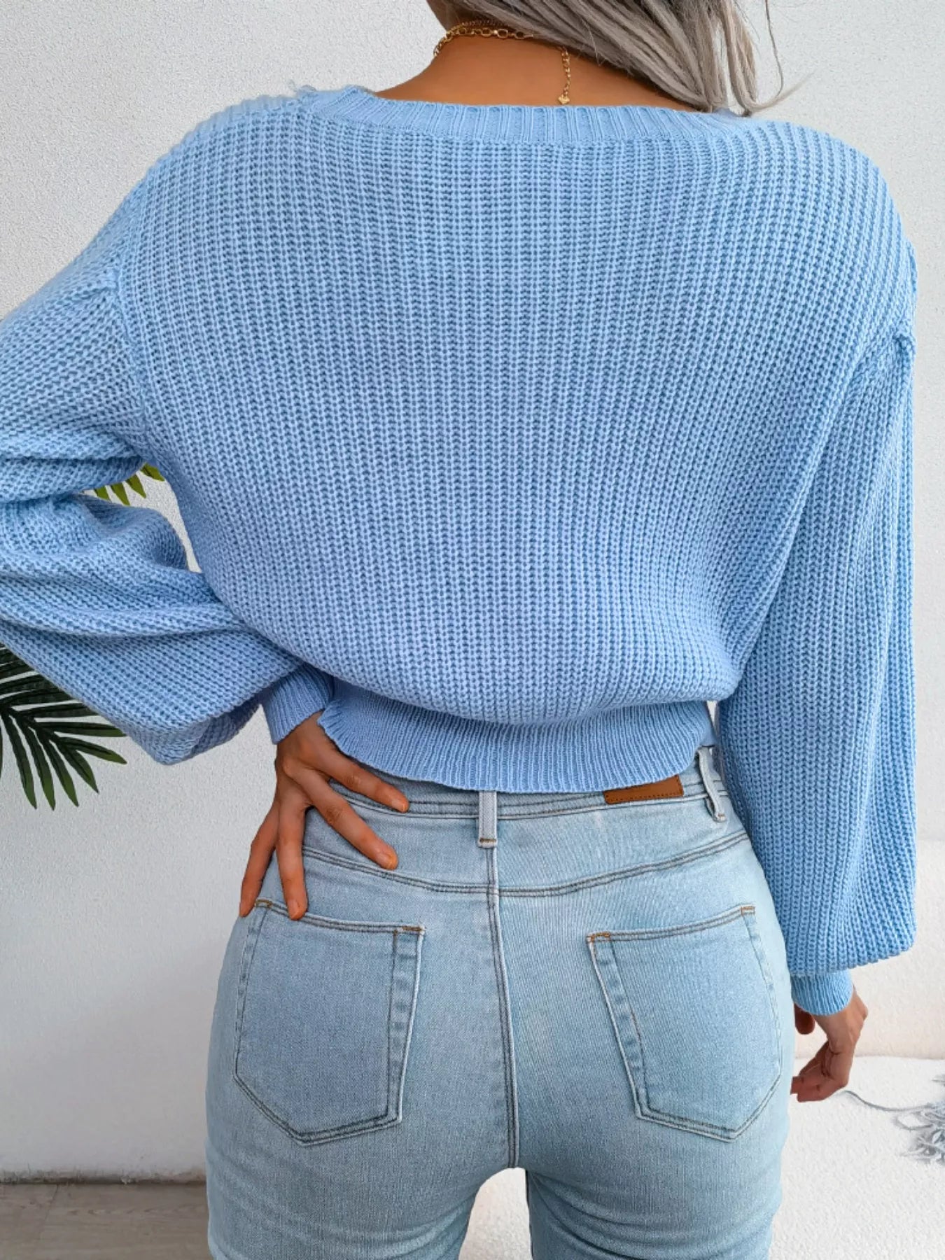 Cable Knit Round Neck Cropped Sweater 