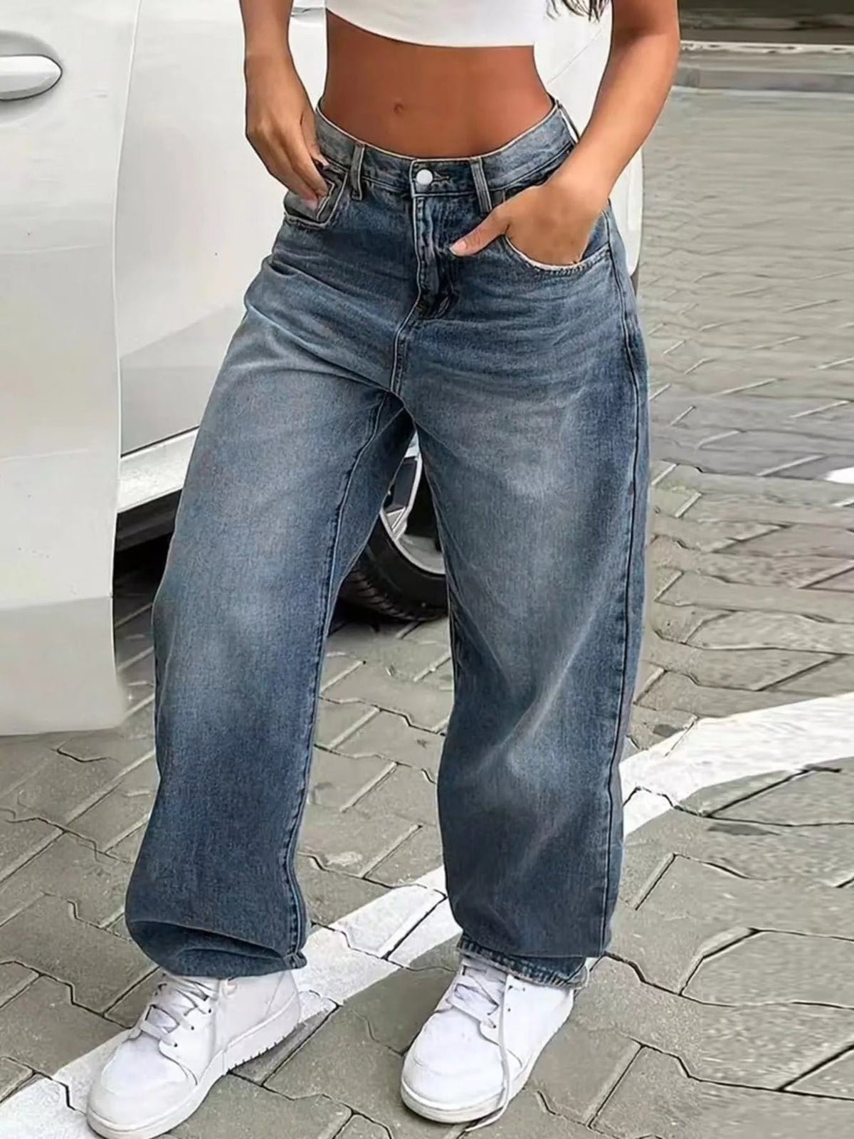 Washed Wide Leg Jeans 