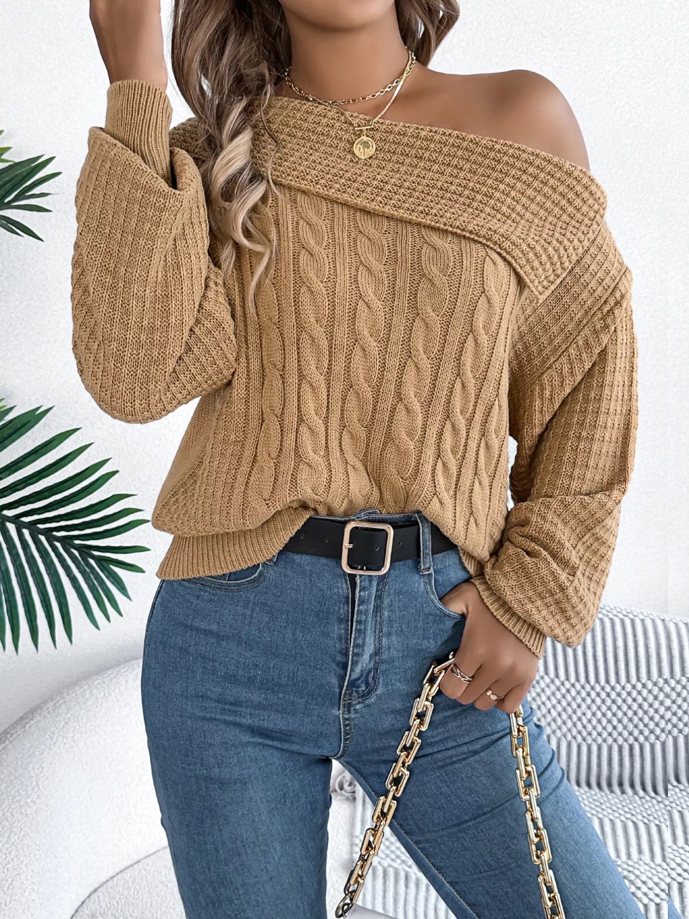 Off-Shoulder Cable Knit Sweater 