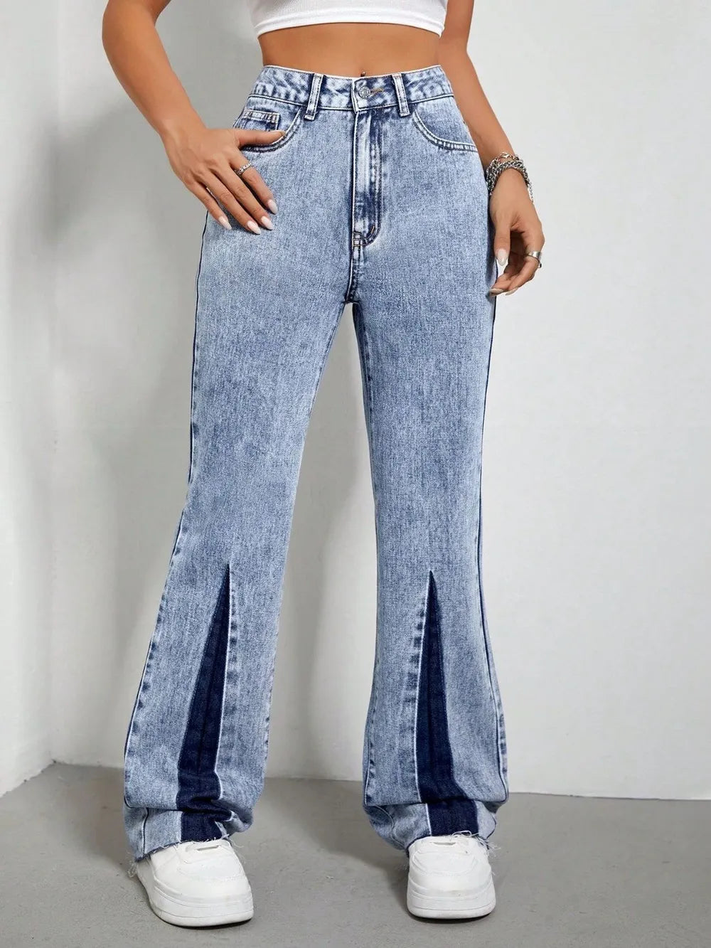 Contrast Bootcut Jeans with Pockets 